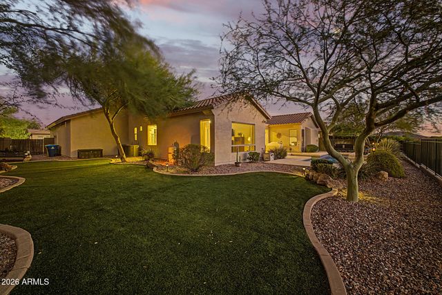 40122 N NOBLE HAWK Court, Phoenix, AZ 85086
