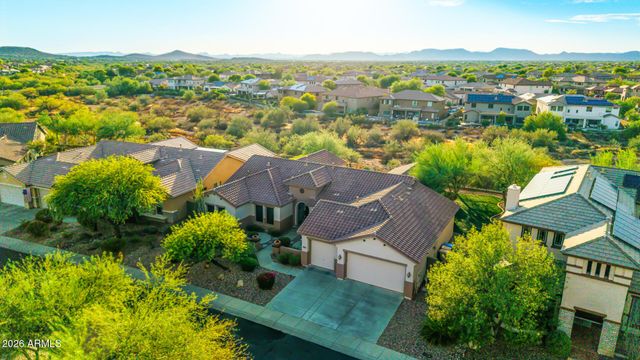 40122 N NOBLE HAWK Court, Phoenix, AZ 85086