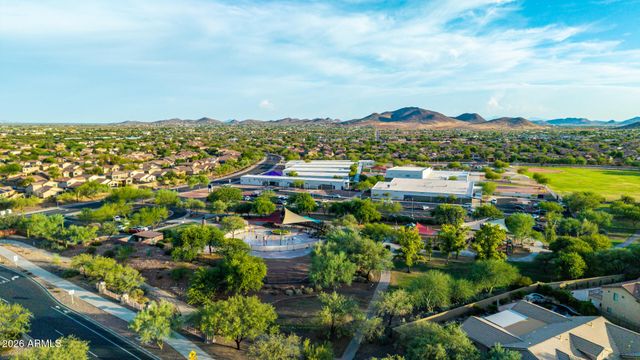 40122 N NOBLE HAWK Court, Phoenix, AZ 85086
