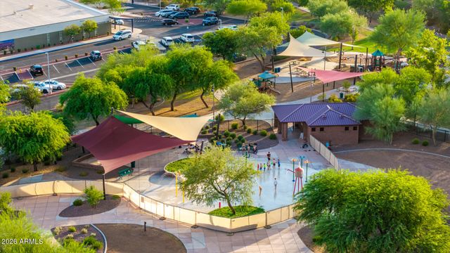 40122 N NOBLE HAWK Court, Phoenix, AZ 85086