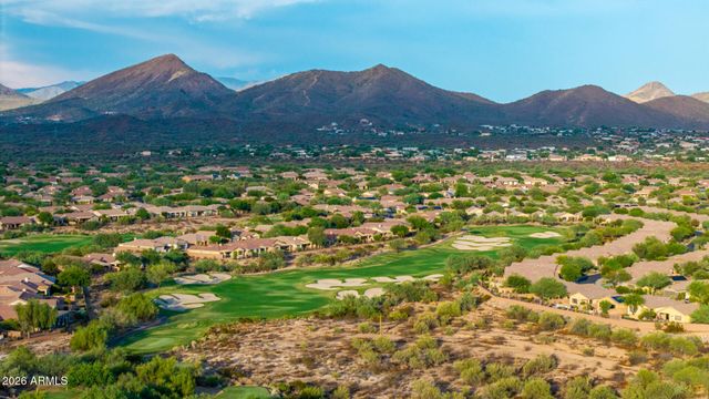 40122 N NOBLE HAWK Court, Phoenix, AZ 85086