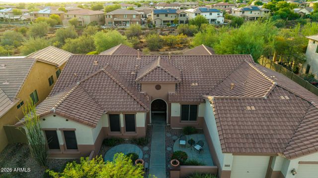 40122 N NOBLE HAWK Court, Phoenix, AZ 85086