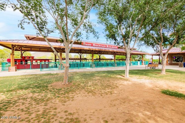 40122 N NOBLE HAWK Court, Phoenix, AZ 85086