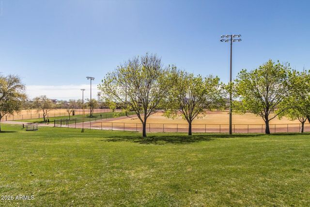 40122 N NOBLE HAWK Court, Phoenix, AZ 85086