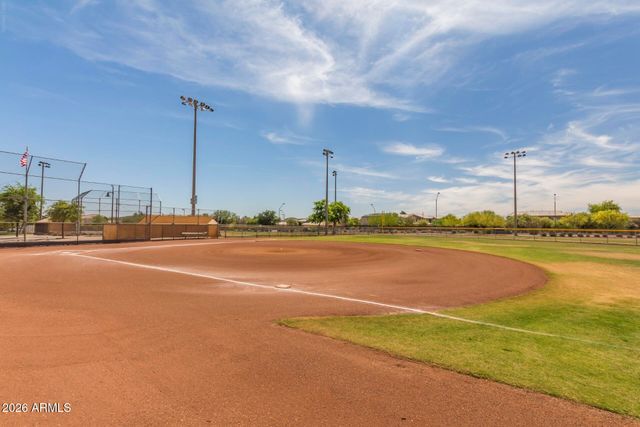 40122 N NOBLE HAWK Court, Phoenix, AZ 85086