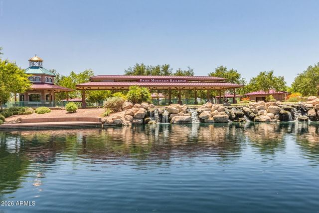 40122 N NOBLE HAWK Court, Phoenix, AZ 85086