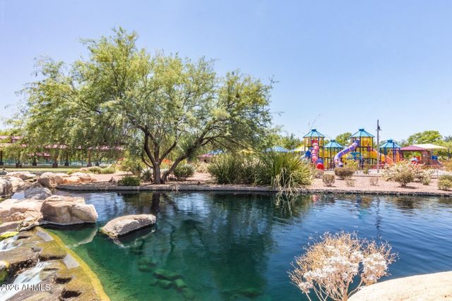 40122 N NOBLE HAWK Court, Phoenix, AZ 85086