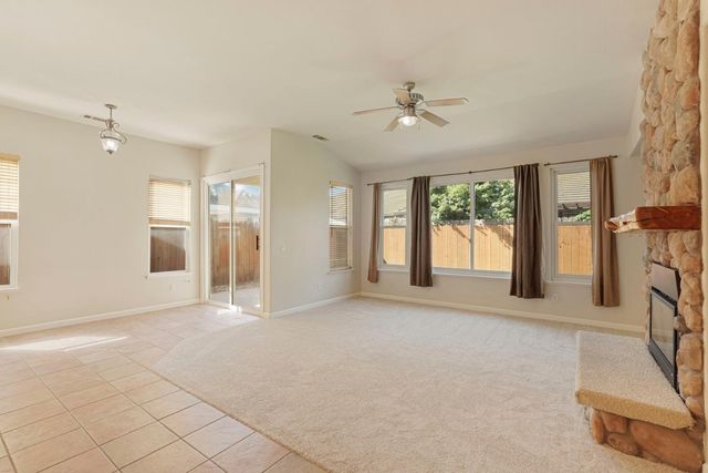 2664 Ponderosa Dr, Lodi, CA 95242