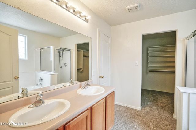 1004 Gilmer Way, Las Cruces, NM 88005