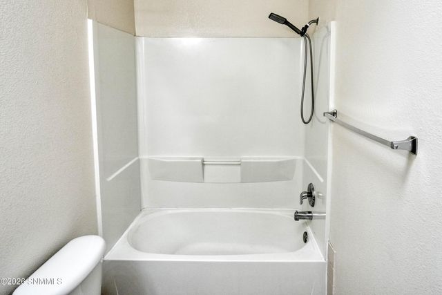 1004 Gilmer Way, Las Cruces, NM 88005