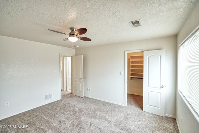 1004 Gilmer Way, Las Cruces, NM 88005