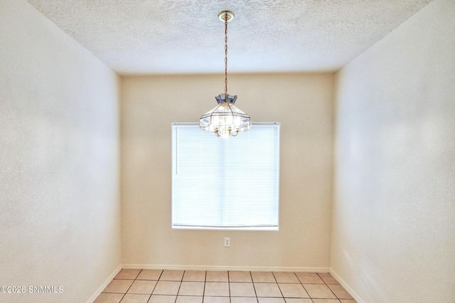 1004 Gilmer Way, Las Cruces, NM 88005