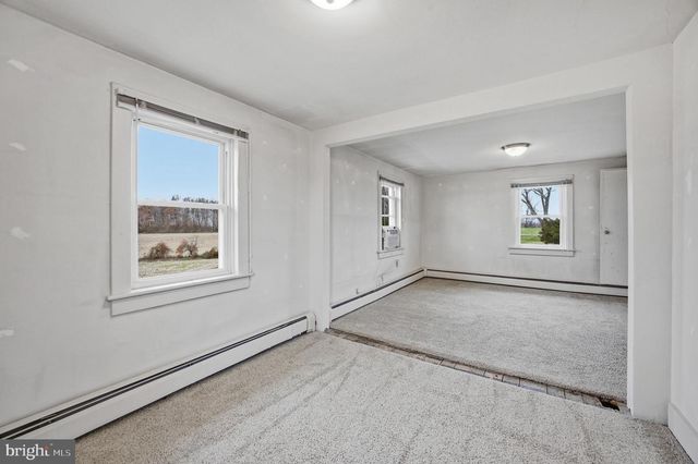 677 KELLER RD, New Freedom, PA 17349