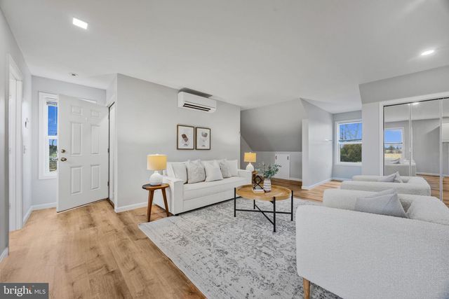 677 KELLER RD, New Freedom, PA 17349