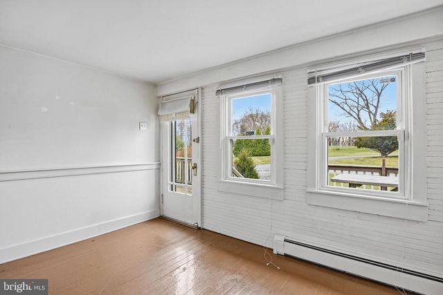 677 KELLER RD, New Freedom, PA 17349