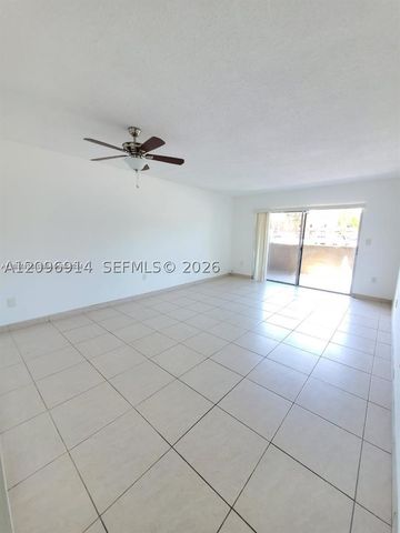 5199 NW 7th St 101, Miami, FL 33126
