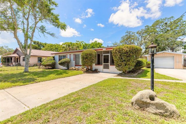 1584 VALENCIA AVENUE, Daytona Beach, FL 32117
