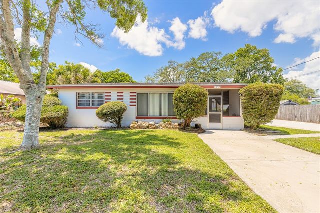 1584 VALENCIA AVENUE, Daytona Beach, FL 32117