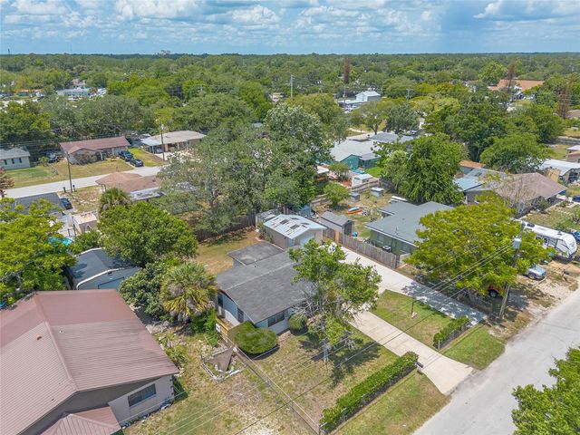 1584 VALENCIA AVENUE, Daytona Beach, FL 32117