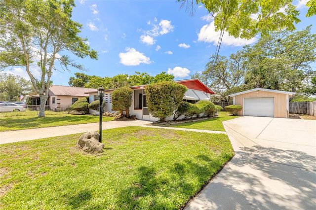 1584 VALENCIA AVENUE, Daytona Beach, FL 32117
