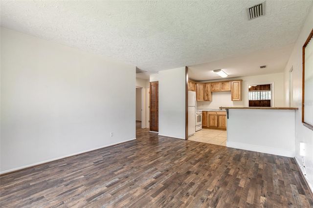 1584 VALENCIA AVENUE, Daytona Beach, FL 32117