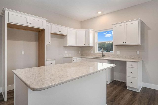 2486 Elk Court, Muskegon, MI 49444