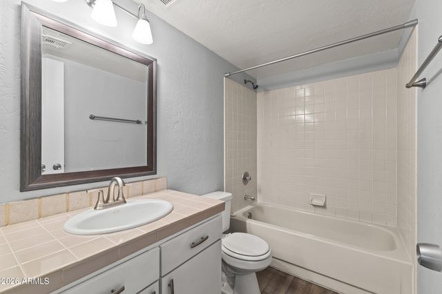 1535 N HORNE -- 10, Mesa, AZ 85203