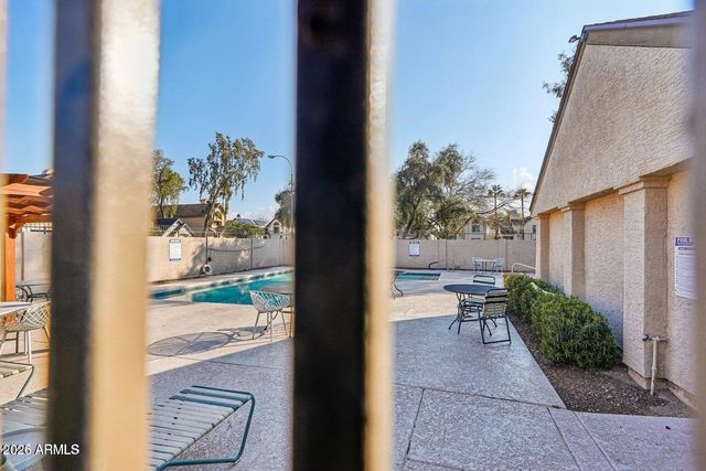 1535 N HORNE -- 10, Mesa, AZ 85203