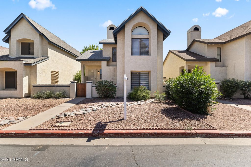 1535 N HORNE -- 10, Mesa, AZ 85203