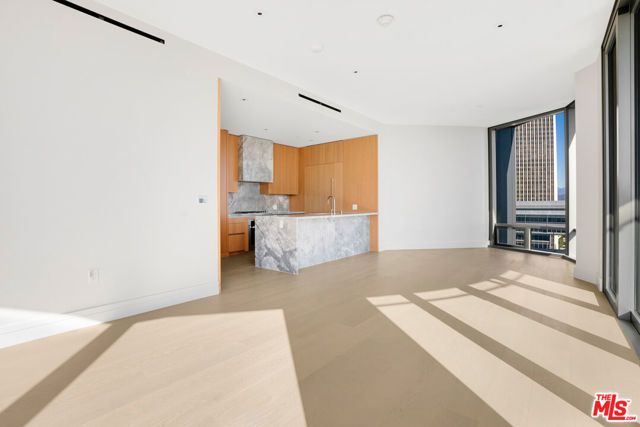 211 W Elm Court 16B, Los Angeles, CA 90067