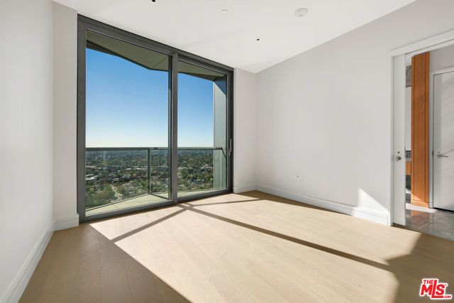 211 W Elm Court 16B, Los Angeles, CA 90067