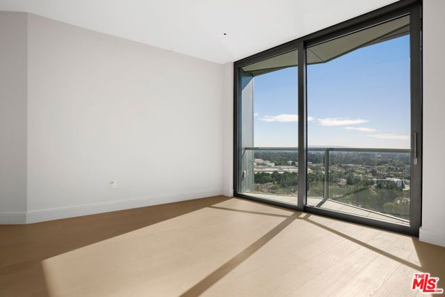 211 W Elm Court 16B, Los Angeles, CA 90067