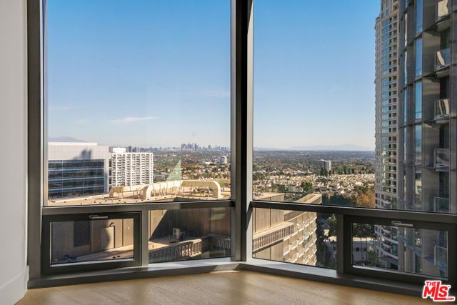 211 W Elm Court 16B, Los Angeles, CA 90067