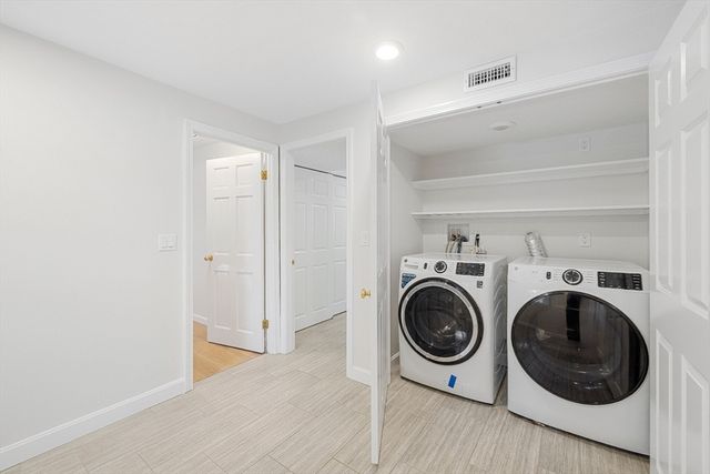 41 Dunster Rd, Bedford, MA 01730