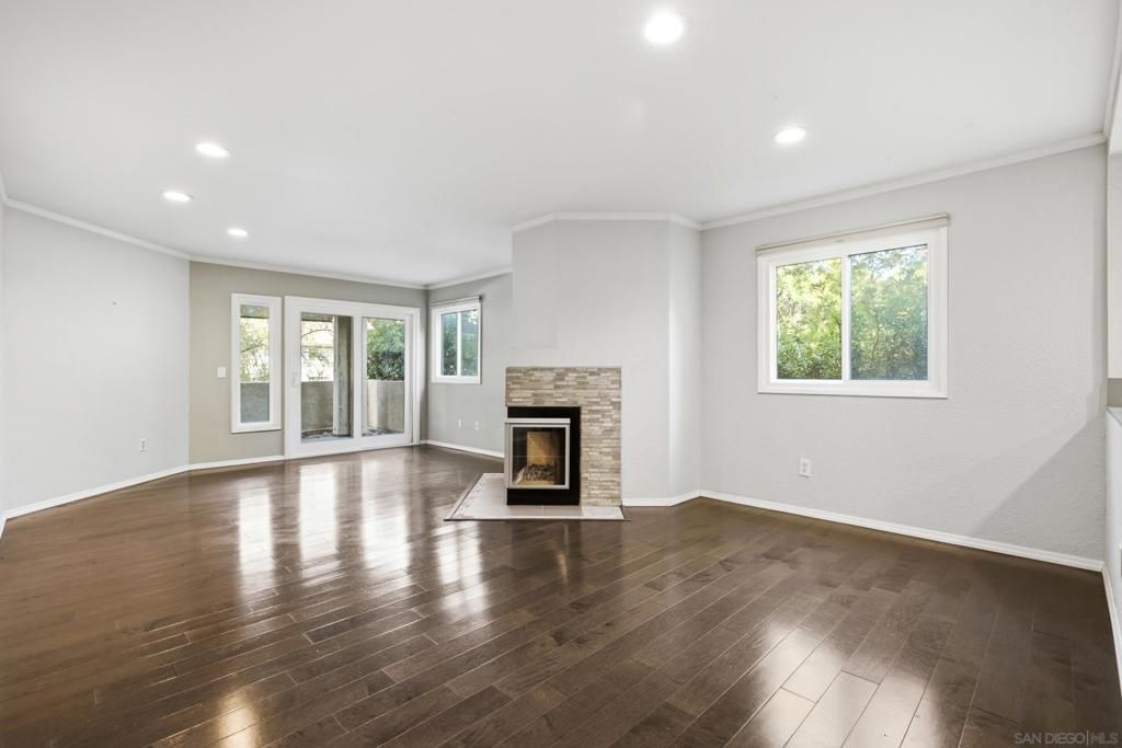 8178 Avenida Navidad 12, San Diego, CA 92122 — photo 4