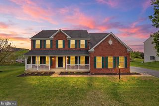 7550 EDINGTON DR, Warrenton, VA 20187