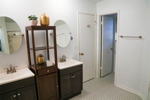 13123 Mill Stone DR, Austin, TX 78729