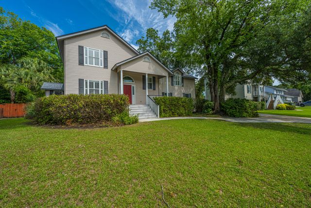 230 Marsh Oaks Drive, Charleston, SC 29407