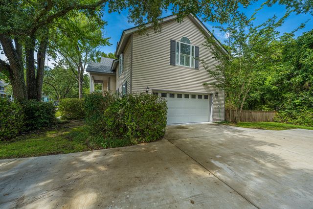 230 Marsh Oaks Drive, Charleston, SC 29407