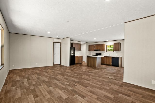8827 Big Creek Road, Ellijay, GA 30536