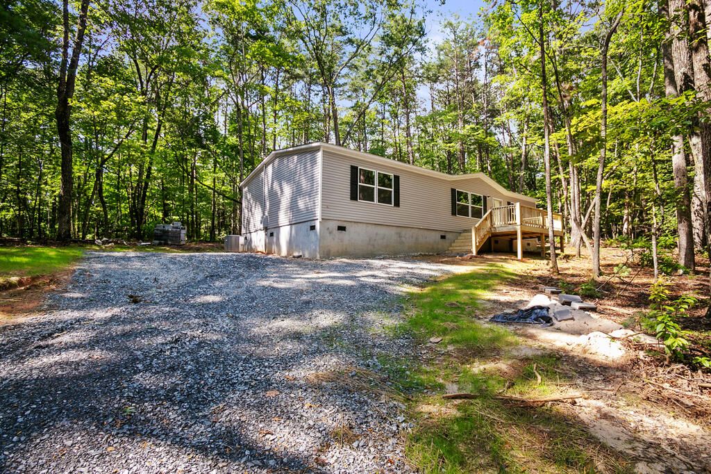 8827 Big Creek Road, Ellijay, GA 30536
