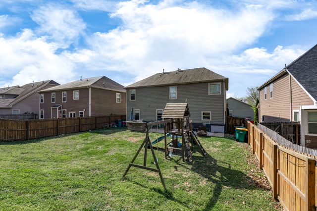 2034 Austin Dr, Spring Hill, TN 37174