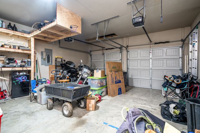 2034 Austin Dr, Spring Hill, TN 37174