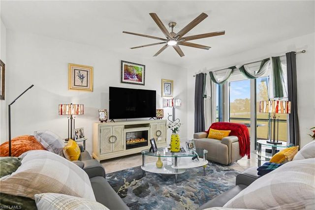 20590 Hazelnut CT S, Lehigh Acres, FL 33936