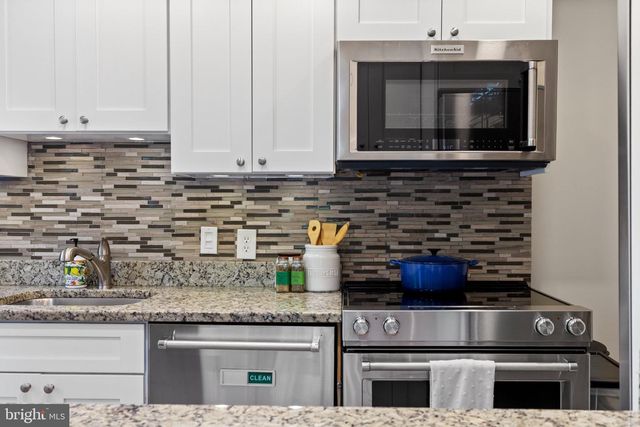 4115 33RD ST S, Arlington, VA 22206