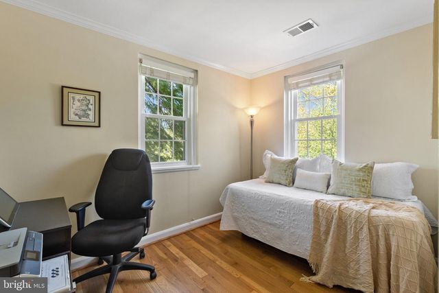 4115 33RD ST S, Arlington, VA 22206