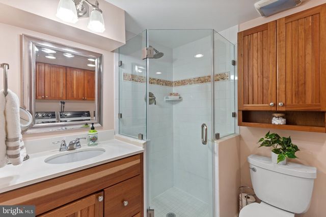 4115 33RD ST S, Arlington, VA 22206