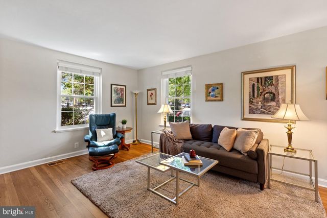 4115 33RD ST S, Arlington, VA 22206