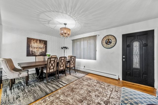 101 Maple Hill Rd, Clifton City, NJ 07013