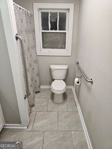 119 E Wacona Drive, Waycross, GA 31501